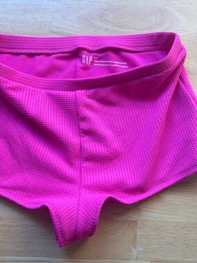 GAP Bright Pink Women's Workout Bike Shorts